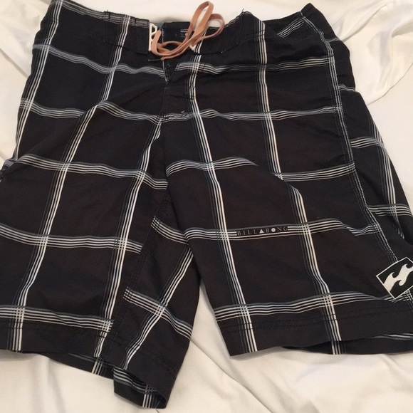 1 Hurley and 2 Billabong Swimsuits - Picture 3 of 5